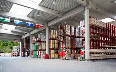 Innenansicht neue Lagerhalle Nürtingen 2016 Ergänzung des Lagers durch einen Neubau 2016