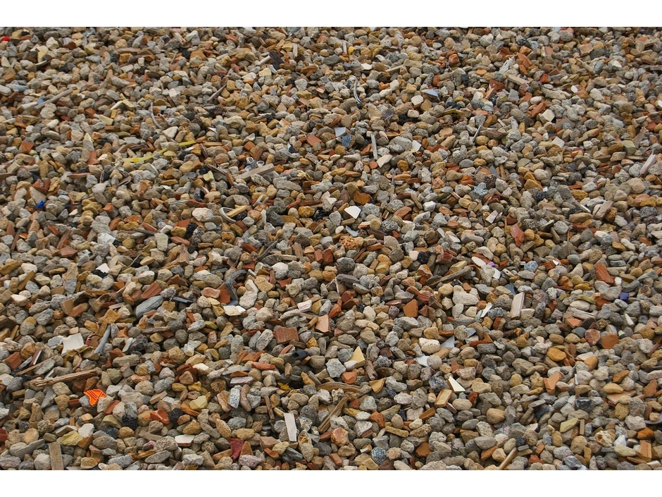Moränesplitt 2-5 mm Stoßkarren ca. 80 l | hagebau Gebr. Ott