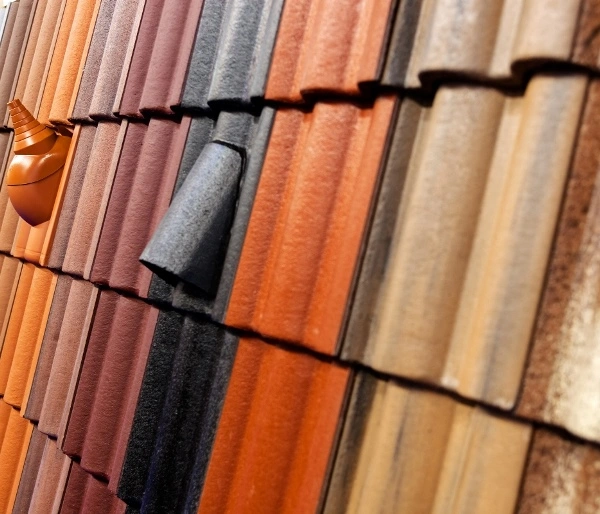 Dachziegel Musterwand Dacheindeckung_Text