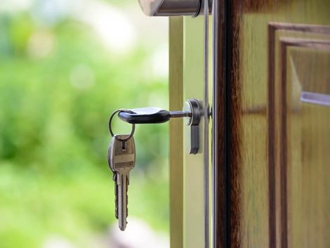Wohnungseingangstüren_Sicherheit_beachten